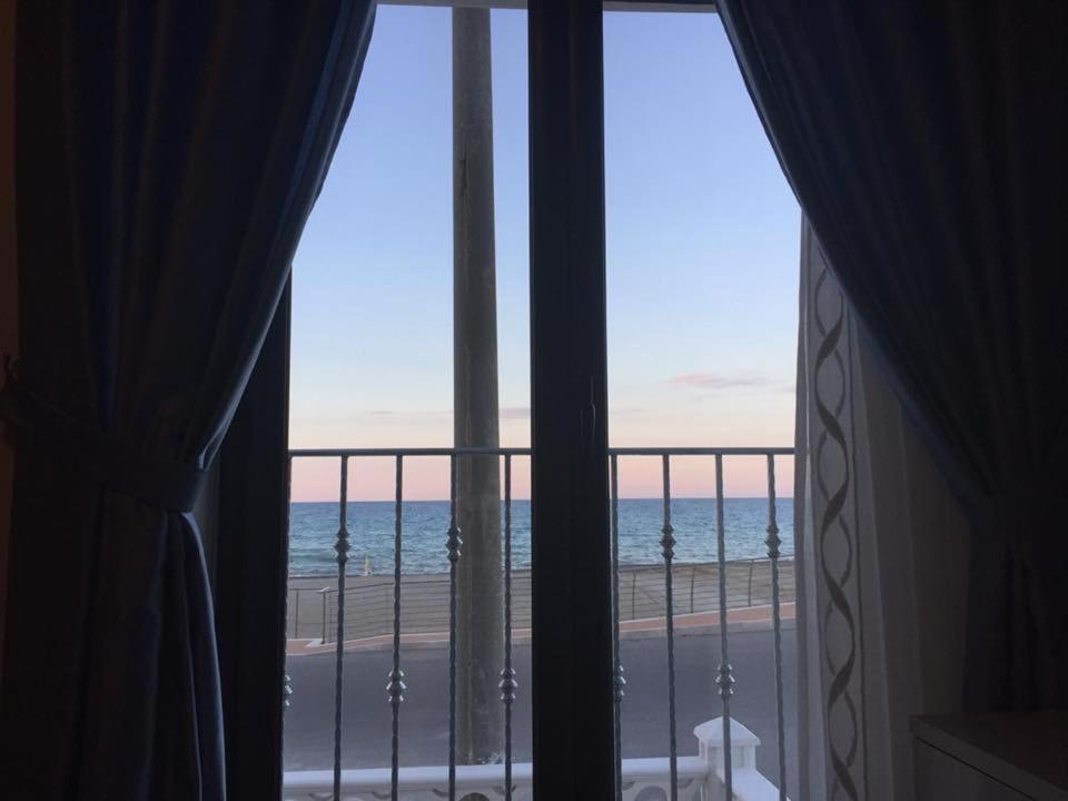 Bed and Breakfast Un Posto Al Sole Torretta  Exterior foto
